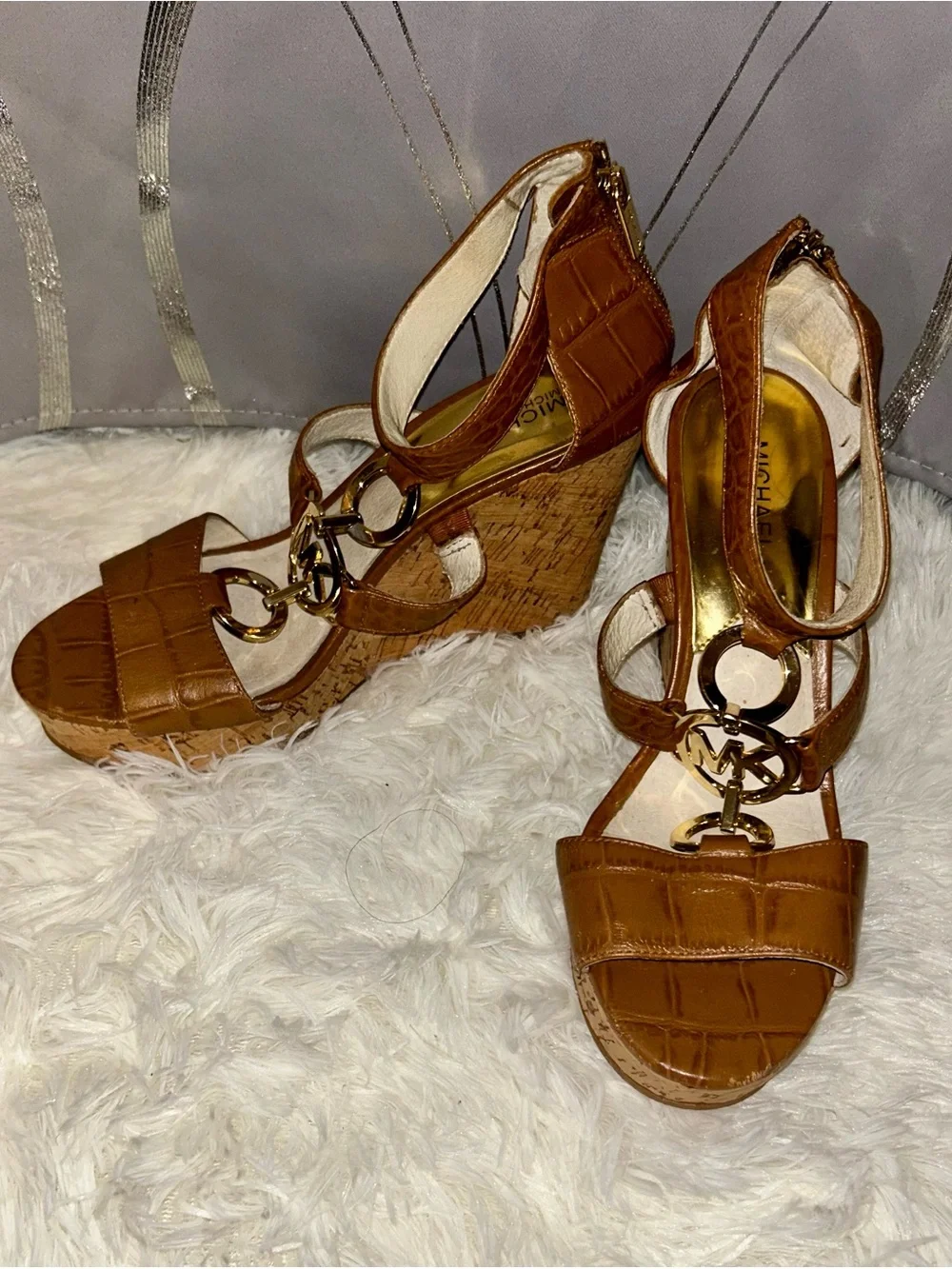 Gorgeous MICHAEL Michael Kors Brown Leather Logo-Detail Wedge-Heels